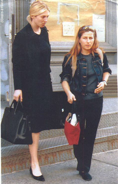 carolyn bessette kennedy sisters